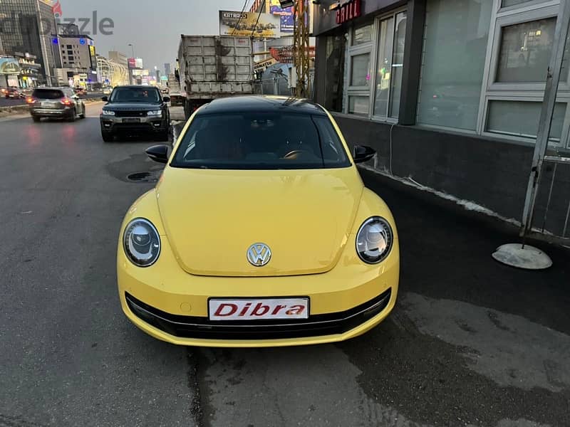 Volkswagen Beetle 2015 1