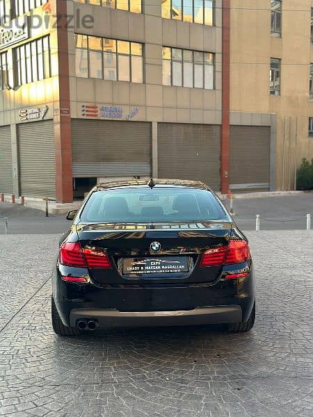 BMW 5-Series 2012 3