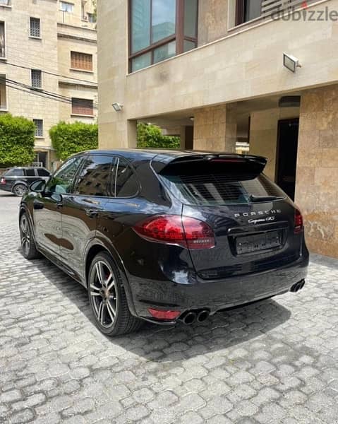 Porsche Cayenne 2014 0