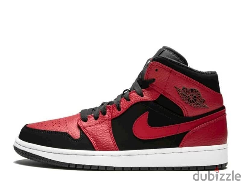 Air Jordan 1 Mid Reverse Bred 4