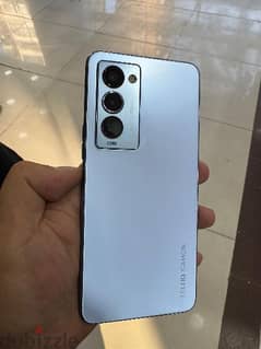 Tecno camon 18 premier