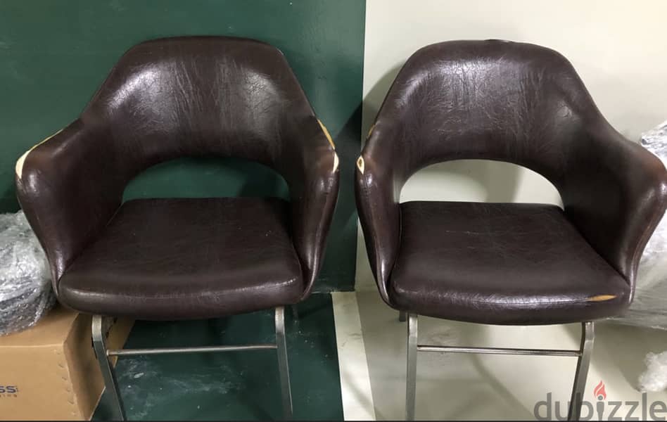 2x Leather vintage office chairs 0