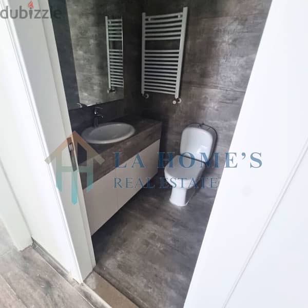 apartment for sale in Adma شقة الايجار في ادما 5