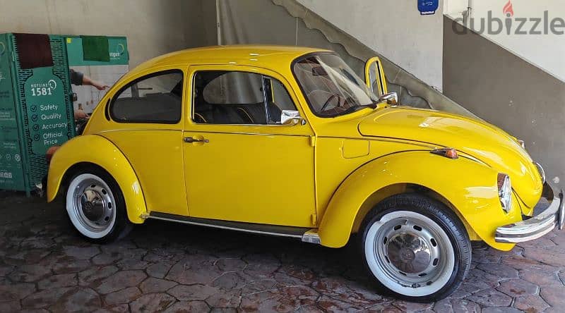 Volkswagen Super Beetle 1974 2