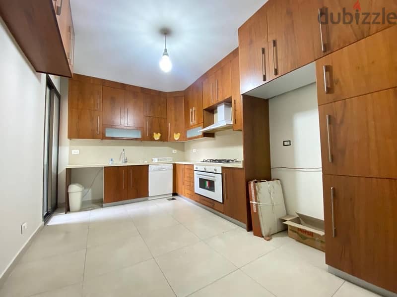 A Spacious apartment for rent in jdeideh. 2