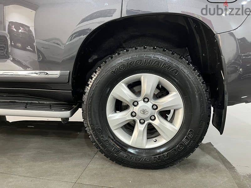 Toyota Prado VX 2014 V6 4.0L 17