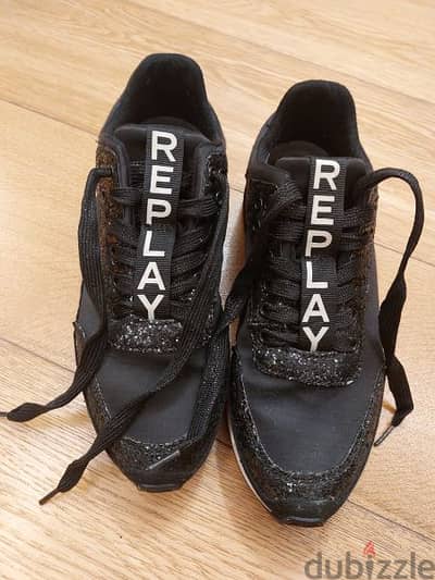 replay shoes