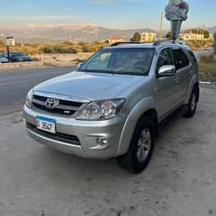 Toyota Fortuner 2006 0