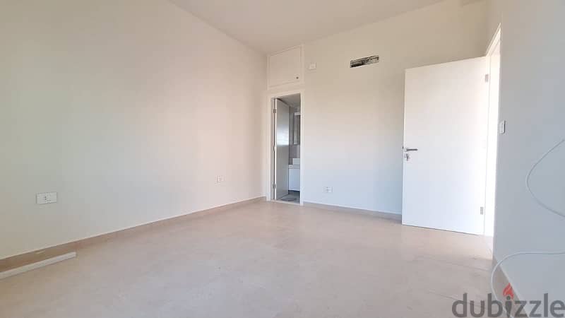 Apartment for rent in Dbayeh with lot of Light. 5