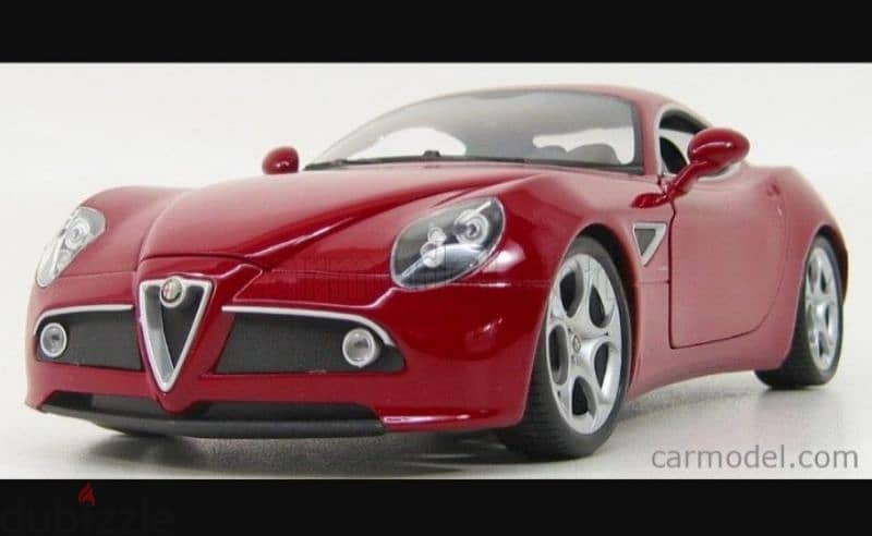 Alfa Romeo 8C Competizione (2006) diecast car model 1;18. 1