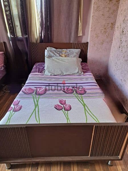 two twin beds for sale (120cm) 2