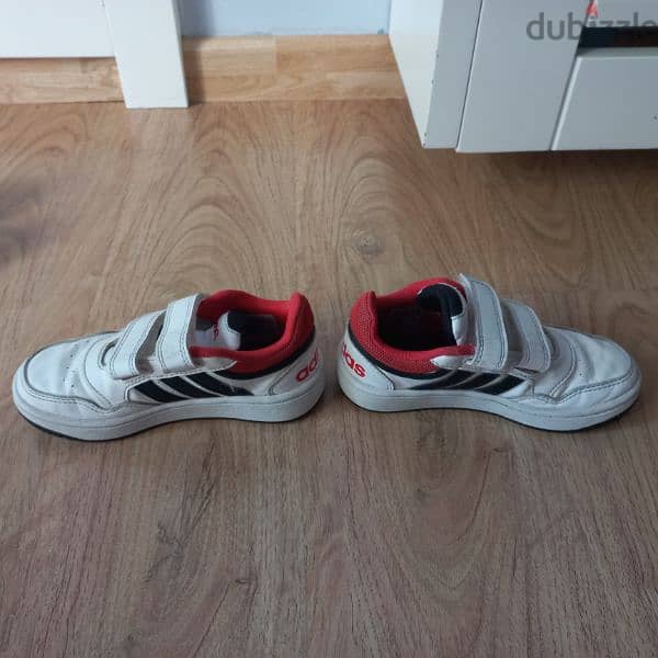 Adidas shoes size 29 very good condition 1