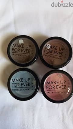 Make up for ever Eye shadows and glitters and star powder 0