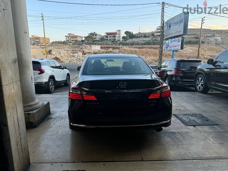 Honda Accord 2017, super clean, full options, makfouli 03/689315 4