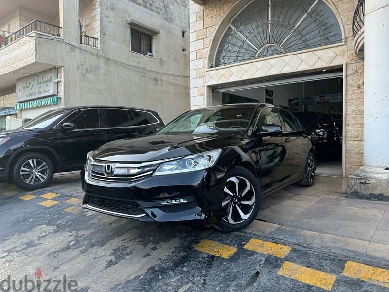 Honda Accord 2017, super clean, full options, makfouli 03/689315 7