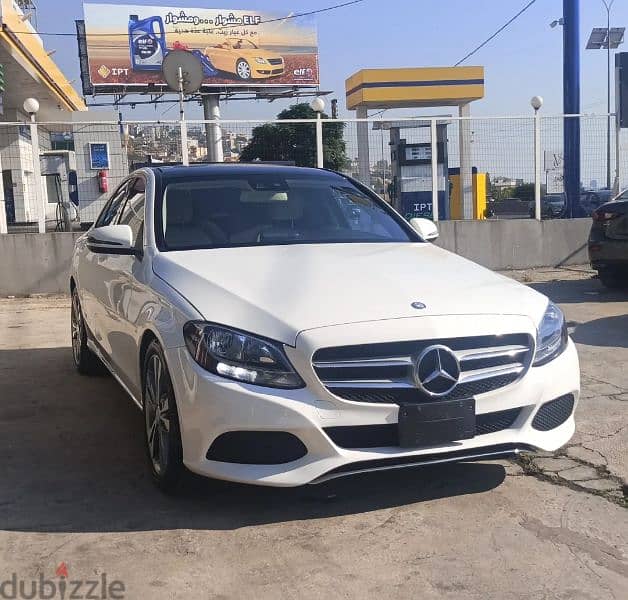 Mercedes-Benz C-Class 2016 super clean 2