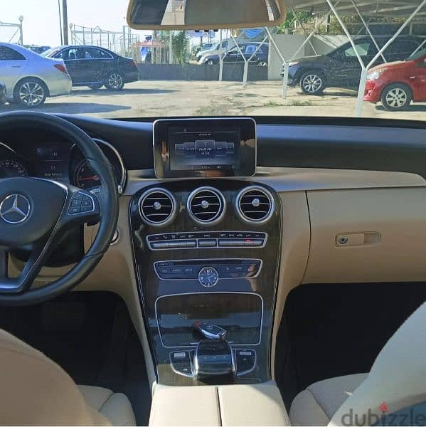 Mercedes-Benz C-Class 2016 super clean 8