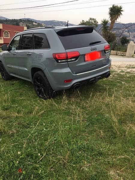 Jeep Grand Cherokee overland 5.7 Hemi 2011 /SRT 2018 17