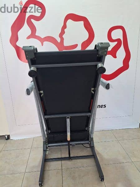 Newly Recieved Treadmill 2HP Body Sculpture with Automatic Incline 5