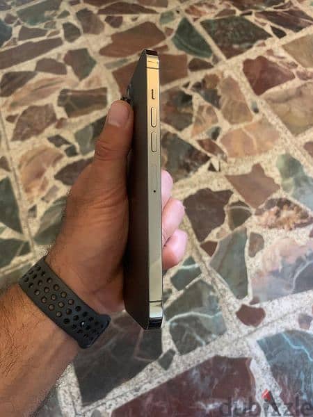 Iphone 13 Pro Max Very Clean 128GB. 6