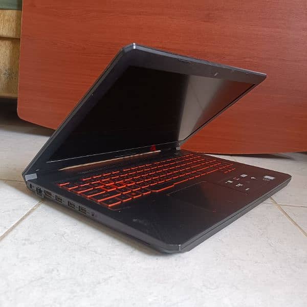 ASUS TUF Gaming FX504 | 8th Gen Intel Core i7 3