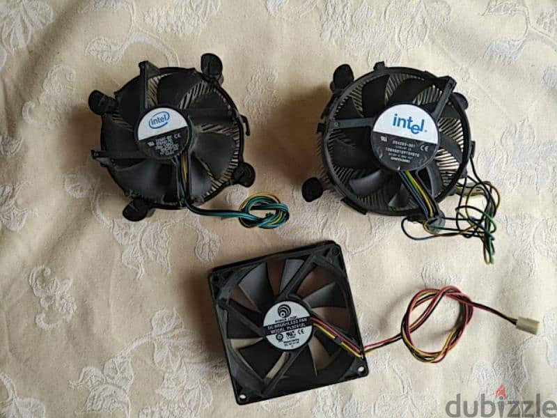 Old CPUs, Ram, Graphic card, HDD, DVD, Fans (read details) 6