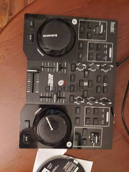 Hercules DJ Control Instinct 2 channels 1