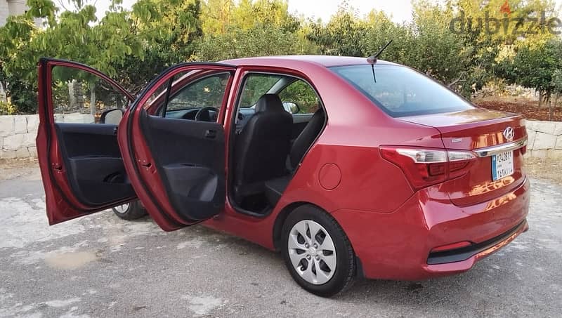 Hyundai Grand i10 2019 16