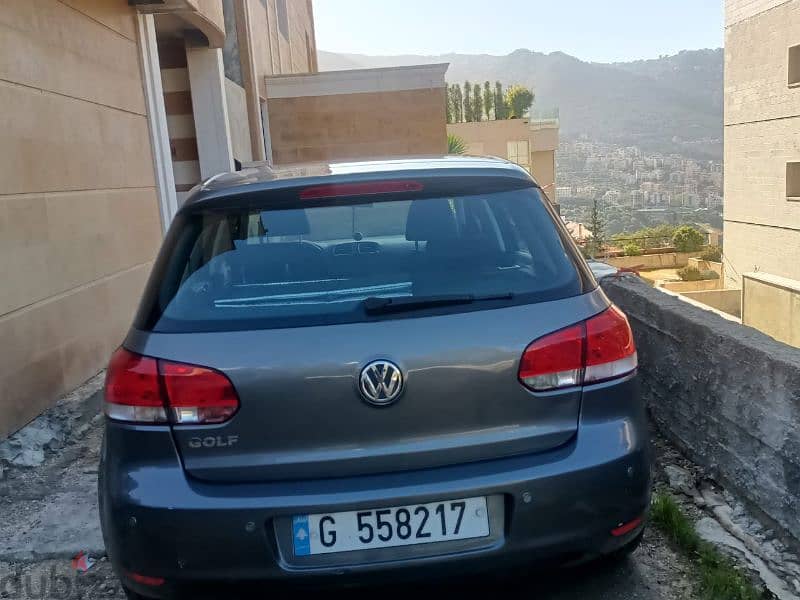 Volkswagen Golf 2012 1