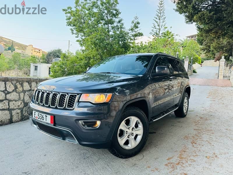 Jeep Grand Cherokee 2017 Super clean!!! 1