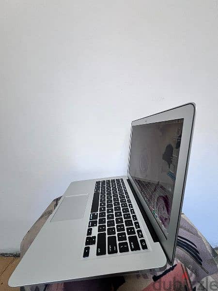 barely used macbook air 2