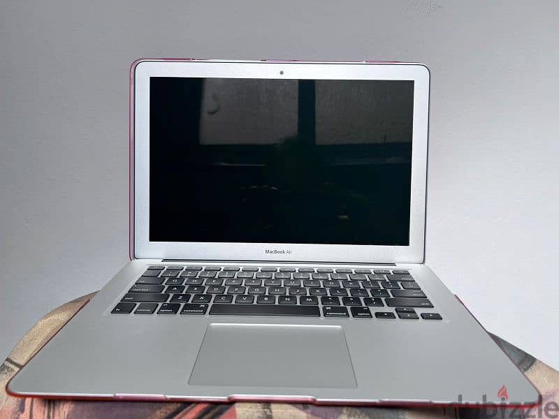 barely used macbook air 9