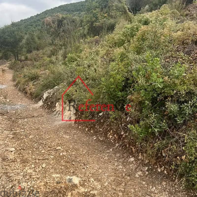 Prime land for sale in Kafoun jbeil ارض للبيع في منطقة الكفون جبيل 1