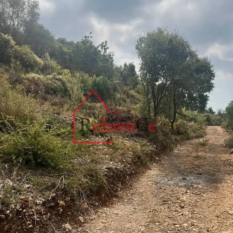 Prime land for sale in Kafoun jbeil ارض للبيع في منطقة الكفون جبيل 3