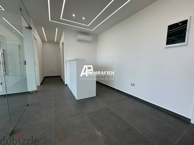 Office For Rent in Mirna El Chalouhi 4