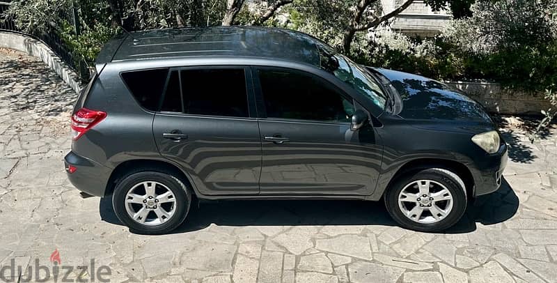 Toyota Rav 4 2009 3