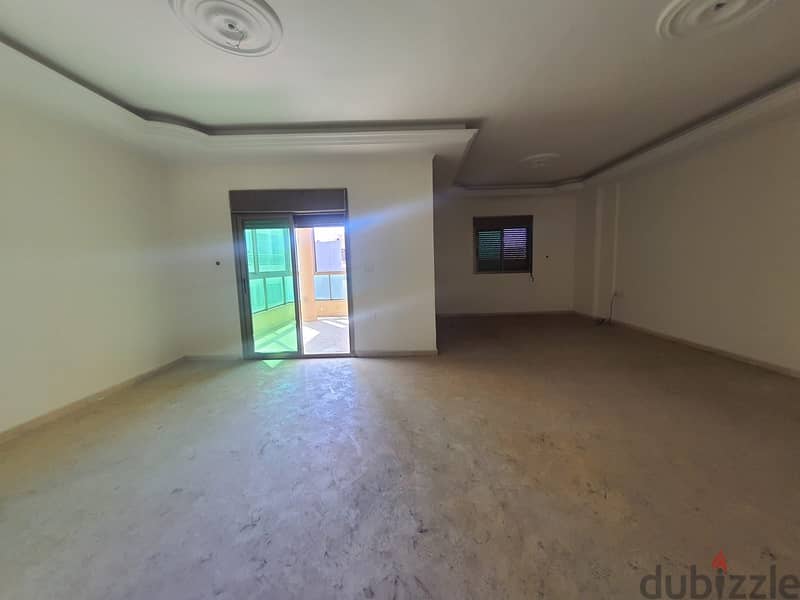 Apartment for sale in Burj Abi Haydar شقة للبيع في برج ابي حيدر 2