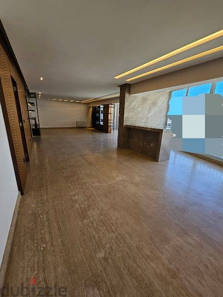 Open View l Luxurious 350 SQM Apartment in Ain Al Tineh. 8