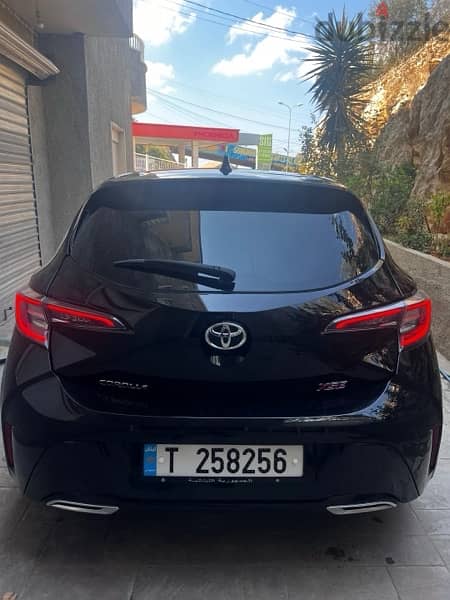 Toyota Corolla Hatchback 2019 XSE 1