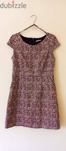 Dresses and tops multiple colours and sizes 1