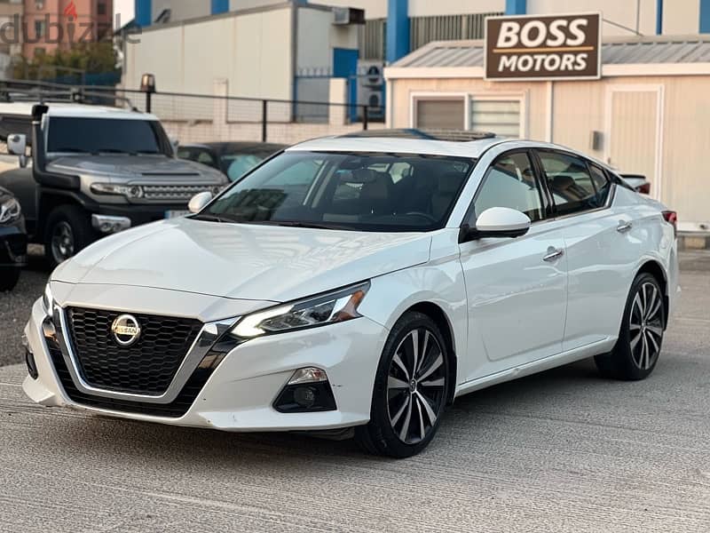 Nissan Altima 2019 Platinum 2