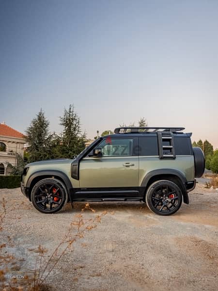 Land Rover Defender Coupe 2021 , Highly Specced. Only 14.000Km 3