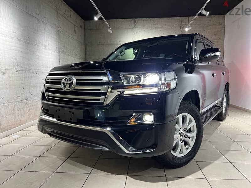 Toyota Land Cruiser 2018 GXR 1 Owner BUMC Service 5