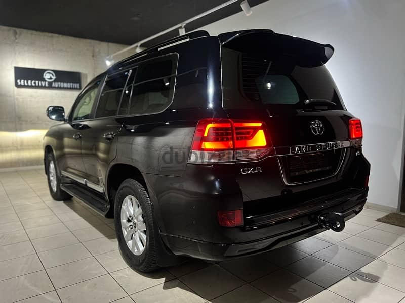 Toyota Land Cruiser 2018 GXR 1 Owner BUMC Service 7