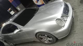 Mercedes-Benz CLK-Class 2002