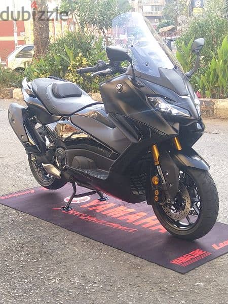 Yamaha Tmax 560cc tech max model 2024 dealer warranty 5