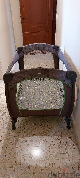 baby crib evenflo 0