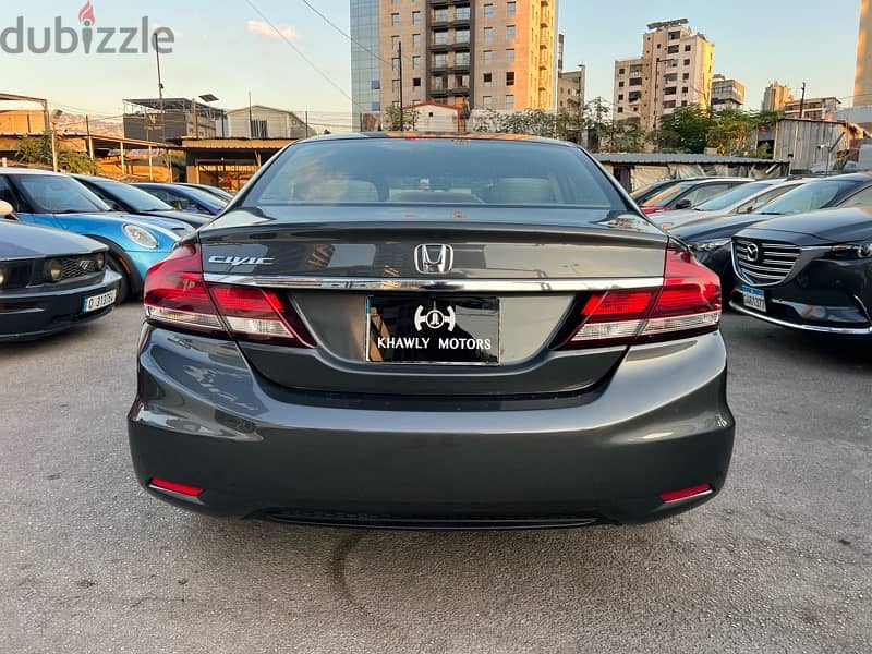 Honda Civic 2013 3