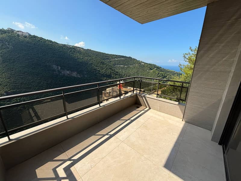 Blat | 240m² Duplex | 2 Terraces | 3 Balconies | Building Age 7 | View 6