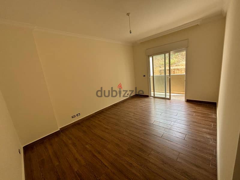 Kfarhab | Brand New 3 Bedrooms | 3 Balconies | Panoramic View | 200m² 9